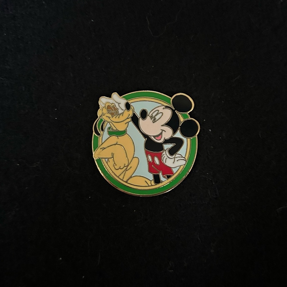 Best Friends - Mickey & Pluto